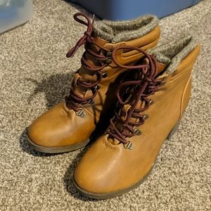 Maurices heeled Boots